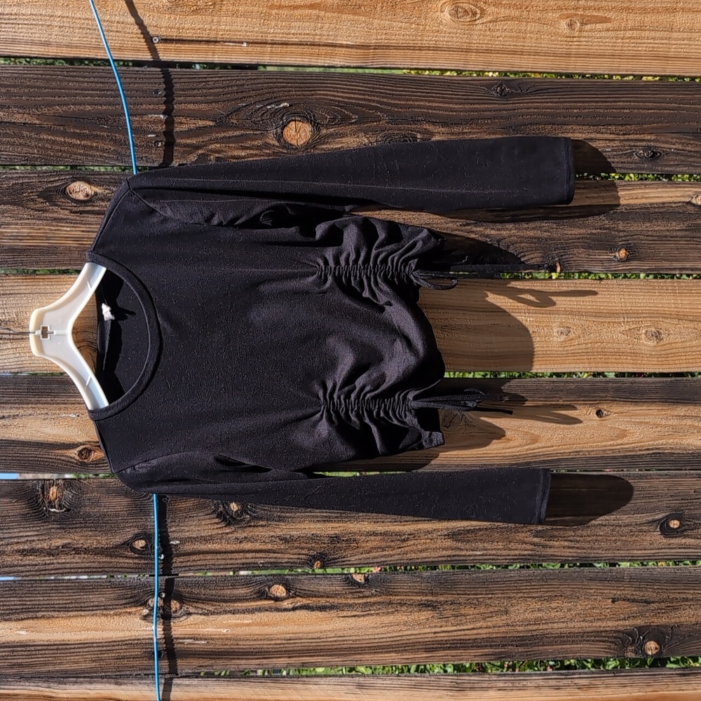 Moa Moa Black Ruched Tie Front Crop Blouse